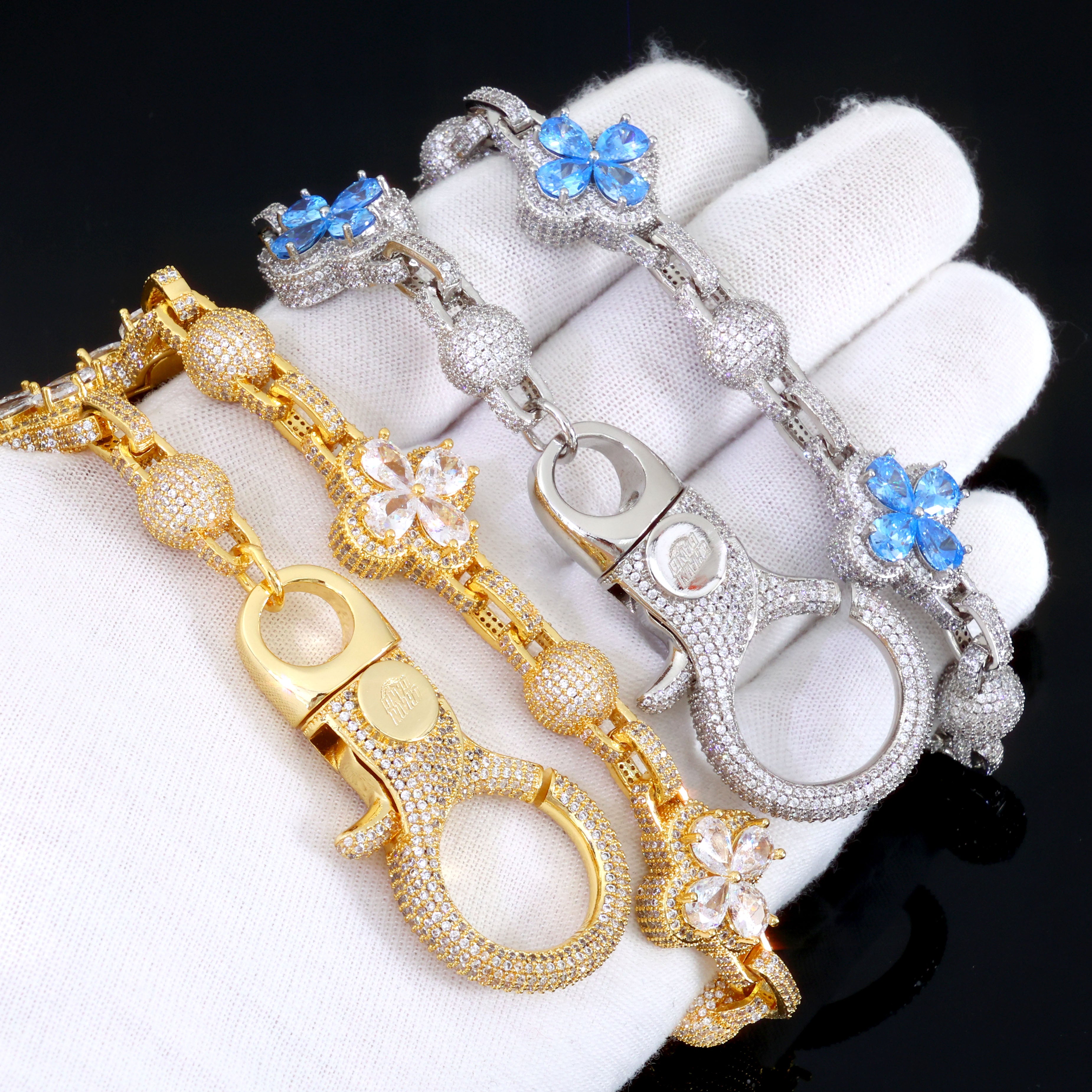 18K Gold Plated Clover Wallet Chain